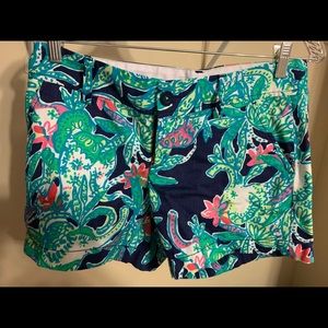 Lilly Pulitzer Callahan shorts size 8
